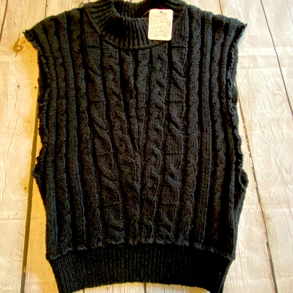 NWT Free People Sweater Vest Black Cable Knit M